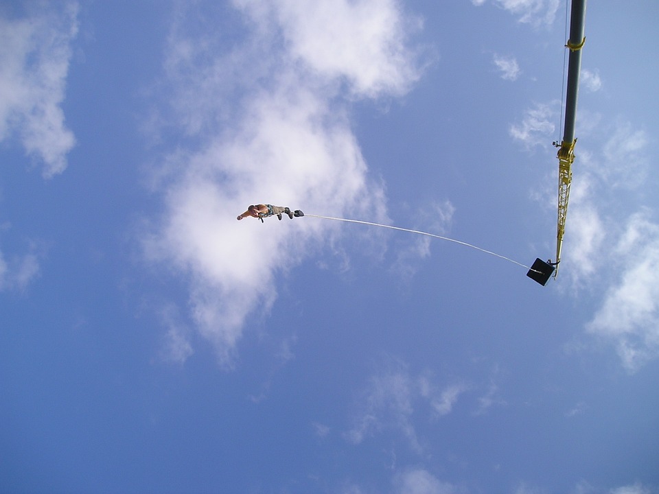 Benefits of Bungee Jumping as a Hobby